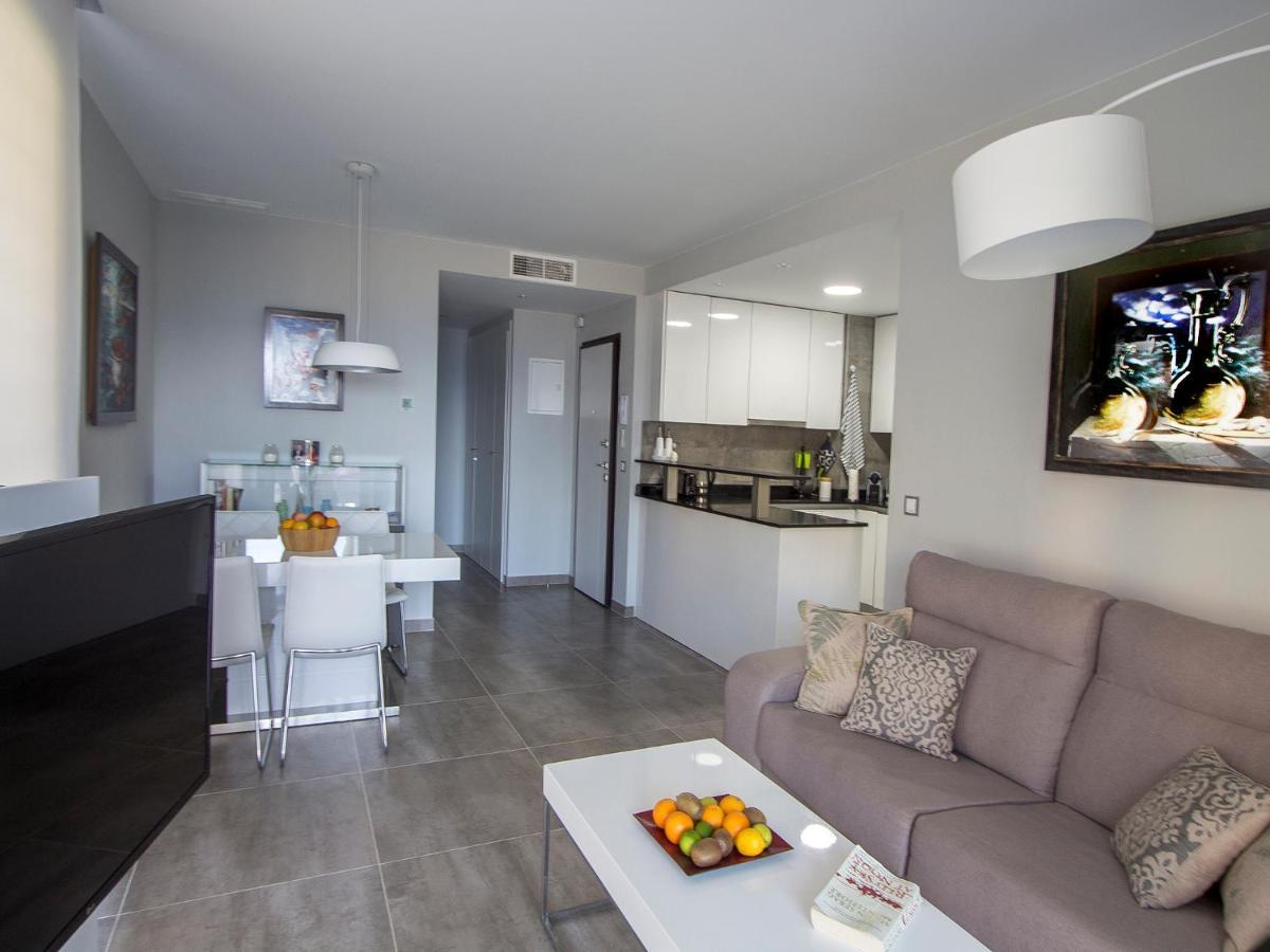ארנאלס דל סול Infinity Luxury Sea View Apartment With Private Garden מראה חיצוני תמונה